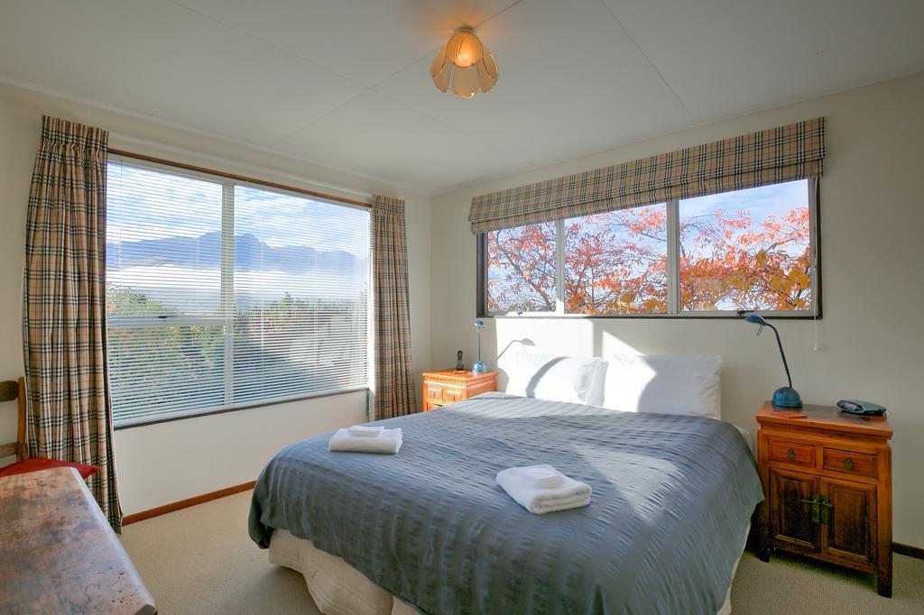 Breath-Taking Views Panorama Terrace Villa Queenstown Room photo